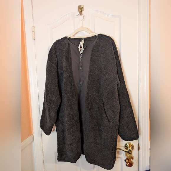 Lululemon collarless textured fleece full zip size 14 EUC - Picture 3 of 9